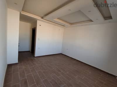 شقة طابق ثالث  للبيع في شفا بدران _ الكوم 6